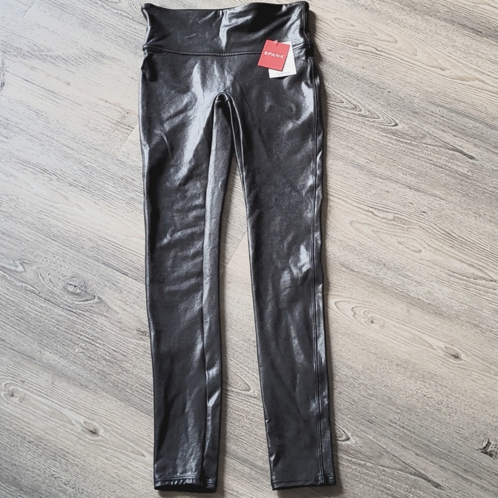 Spanx Black Faux Leather leggings S/P